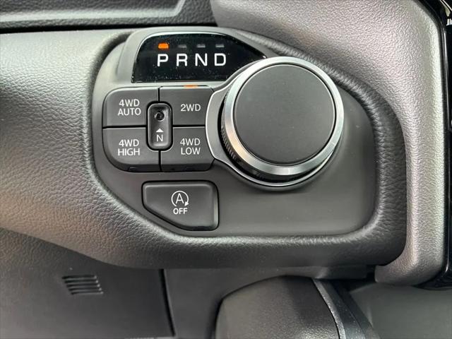 2026 Ram 1500 Big Horn Crew Cab 4x4 57 Box