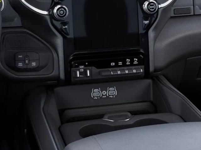 2026 Ram 2500 Big Horn Crew Cab 4x4 8' Box