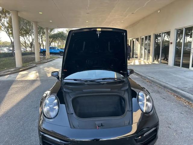 2021 Porsche 911 Targa 4S Heritage Design Edition