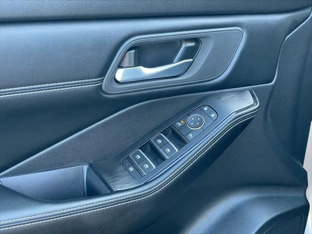 2025 Nissan Rogue SL Intelligent AWD