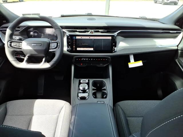 2026 Jeep Cherokee Laredo 4x4