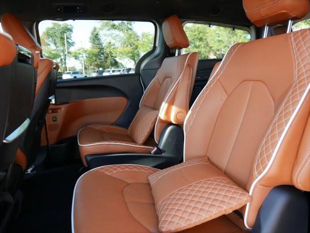 2026 Chrysler Pacifica Pinnacle AWD