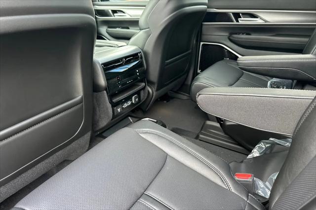 2026 Jeep Grand Wagoneer Limited Reserve 4x4