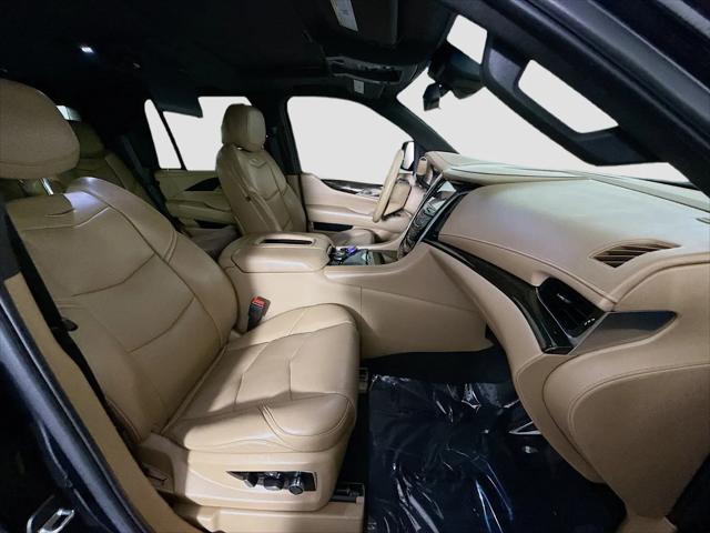 2020 Cadillac Escalade 4WD Platinum