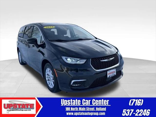 2023 Chrysler Pacifica Touring L for sale in Attica, NY