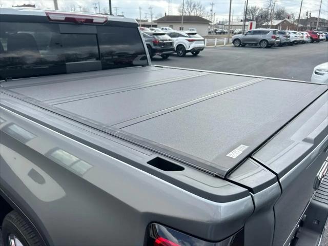 2023 GMC Sierra 1500 4WD Crew Cab Short Box Denali