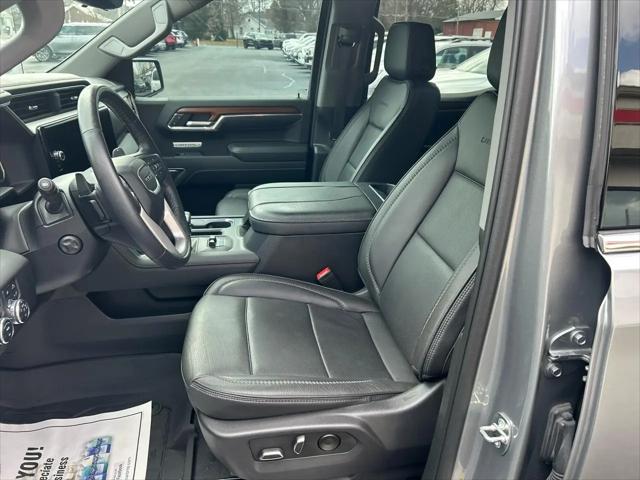 2023 GMC Sierra 1500 4WD Crew Cab Short Box Denali