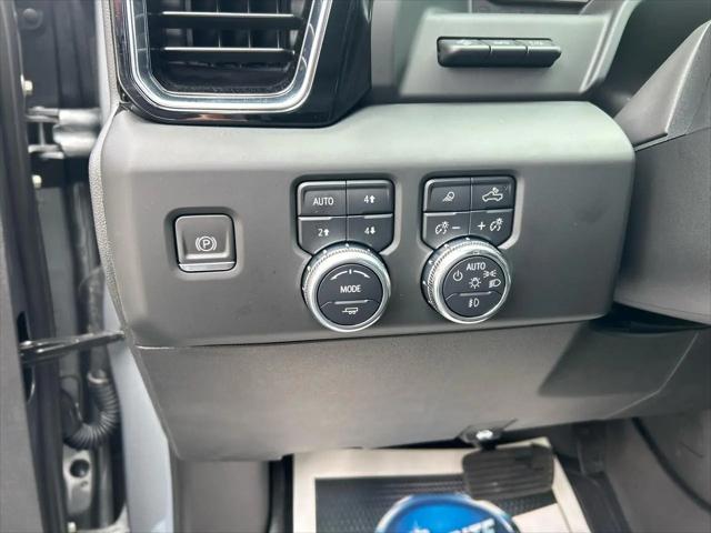 2023 GMC Sierra 1500 4WD Crew Cab Short Box Denali