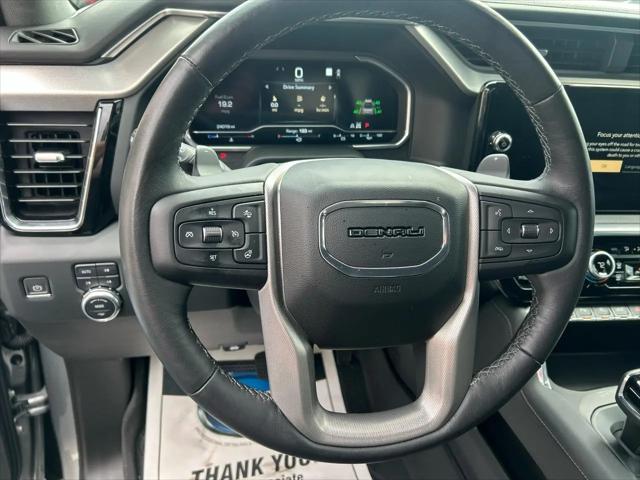 2023 GMC Sierra 1500 4WD Crew Cab Short Box Denali
