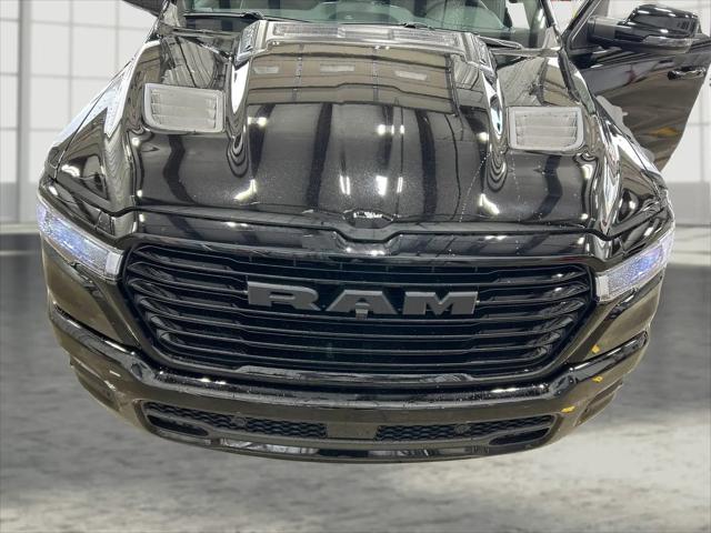 2026 Ram 1500 Laramie Crew Cab 4x4 5'7" Box