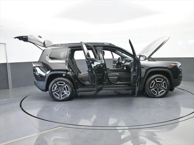 2026 Jeep Cherokee Laredo 4x4