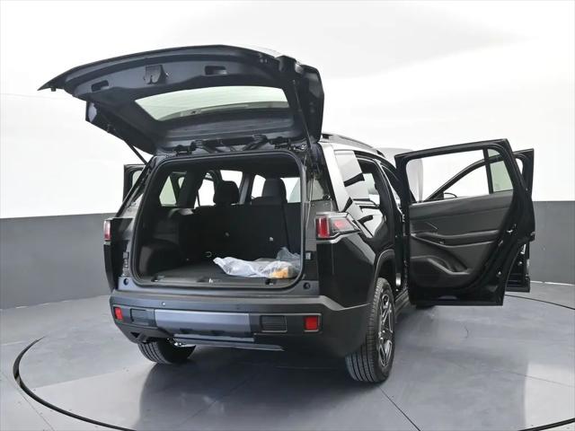 2026 Jeep Cherokee Laredo 4x4