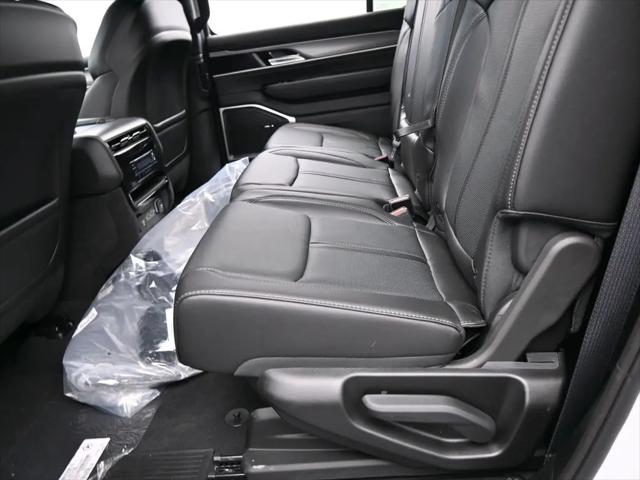 2026 Jeep Grand Wagoneer L 4x2