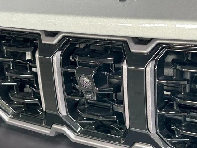 2026 Jeep Grand Cherokee L Summit 4x4