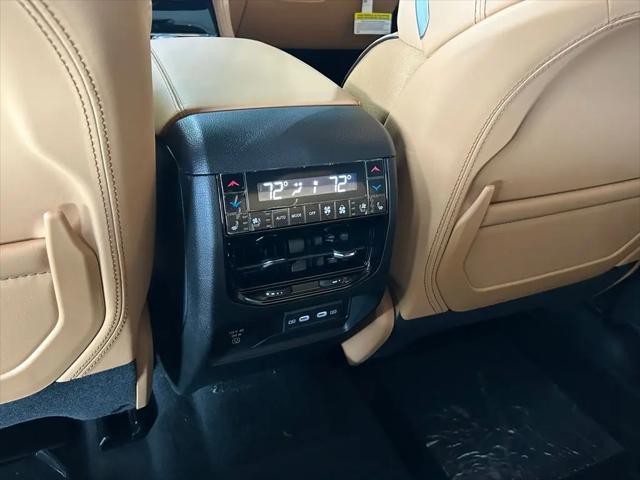 2026 Jeep Grand Cherokee L Summit 4x4
