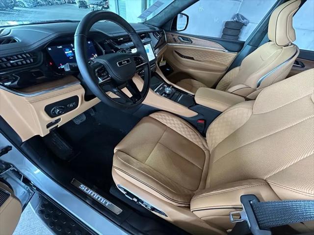 2026 Jeep Grand Cherokee L Summit 4x4
