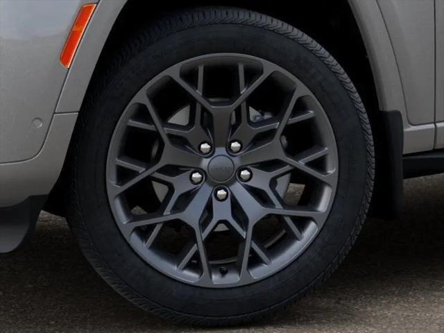2026 Jeep Grand Cherokee L Summit 4x4