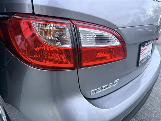 2015 Mazda Mazda5 Sport