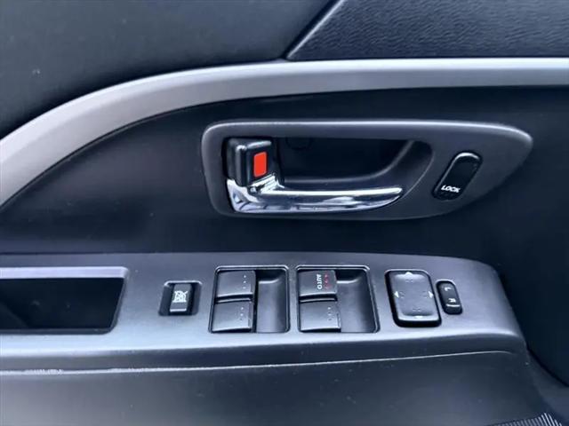 2015 Mazda Mazda5 Sport