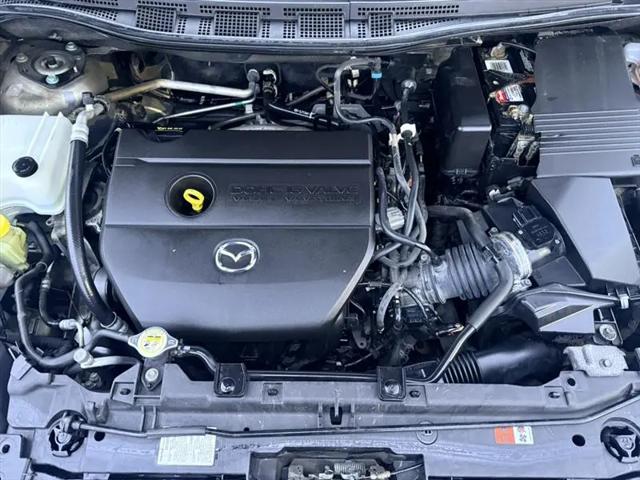 2015 Mazda Mazda5 Sport