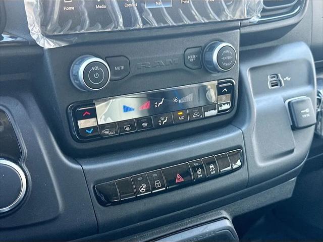 2024 Ram ProMaster Tradesman
