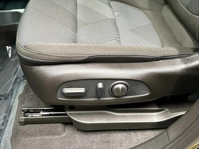 2027 Chevrolet Bolt LT FWD