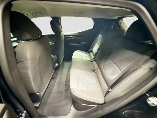 2027 Chevrolet Bolt LT FWD
