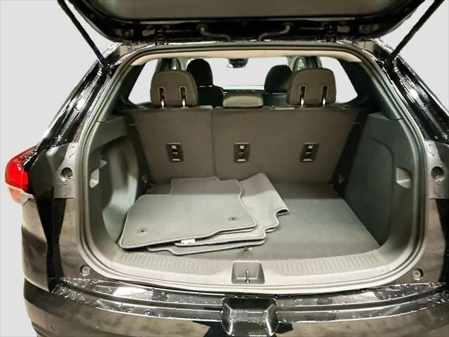 2027 Chevrolet Bolt LT FWD