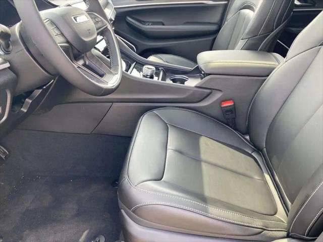 2026 Jeep Grand Cherokee Limited 4x2