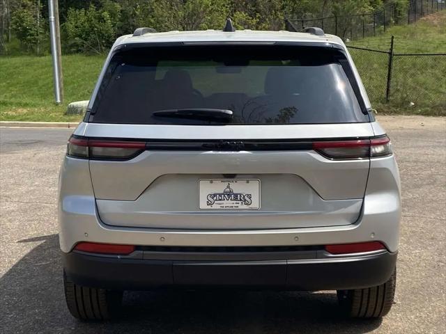 2026 Jeep Grand Cherokee Limited 4x2