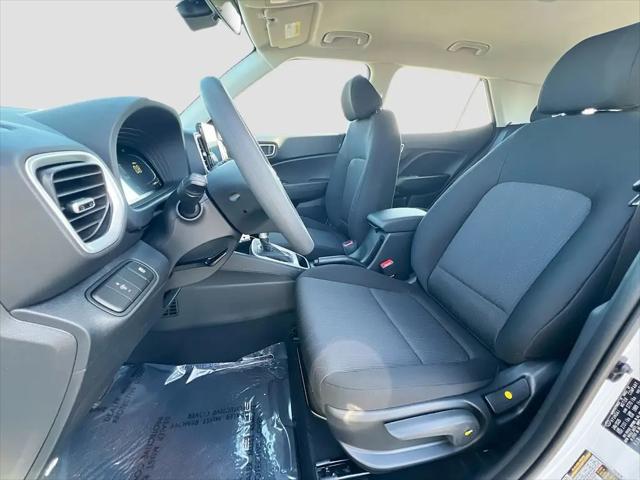 2026 Hyundai Venue SE