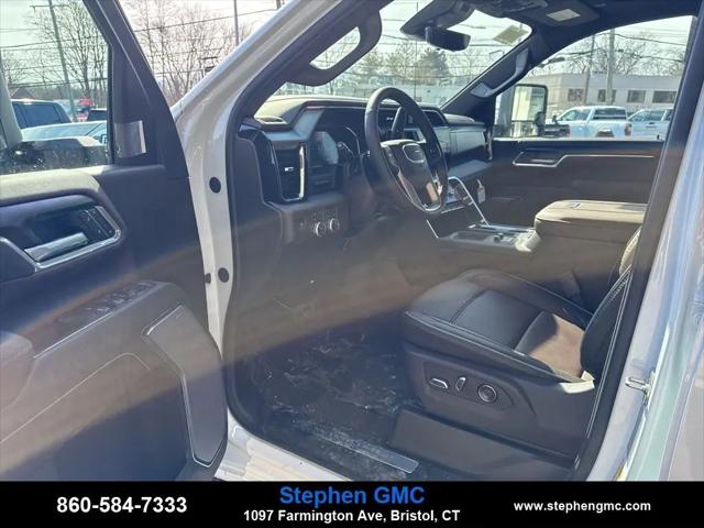2026 GMC Sierra 2500HD Crew Cab, Standard Bed, Denali, 4WD