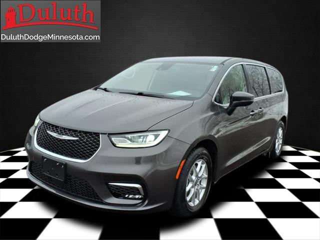 2023 Chrysler Pacifica Touring L for sale in Duluth, MN