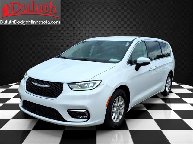 2023 Chrysler Pacifica Touring L for sale in Duluth, MN