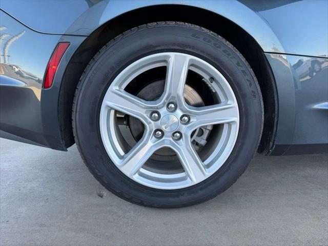2023 Chevrolet Camaro RWD Coupe 1LT