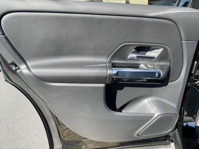 2025 Mercedes-Benz GLB GLB 250