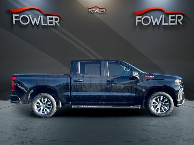 2022 Chevrolet Silverado 1500 4WD Crew Cab Short Bed RST