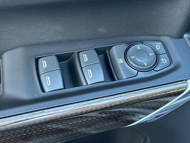 2022 Chevrolet Silverado 1500 4WD Crew Cab Short Bed RST