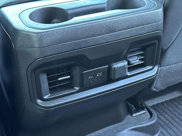 2022 Chevrolet Silverado 1500 4WD Crew Cab Short Bed RST
