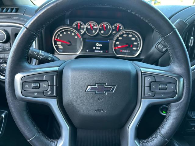 2022 Chevrolet Silverado 1500 4WD Crew Cab Short Bed RST