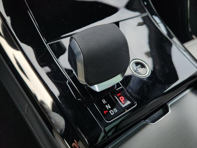 2025 Land Rover Range Rover Sport P460 Dynamic SE