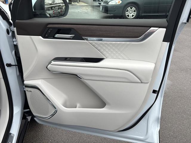 2026 GMC Acadia Denali FWD