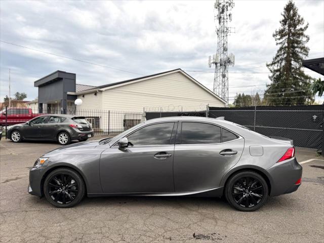 2016 Lexus IS 200t Base 4dr Sedan