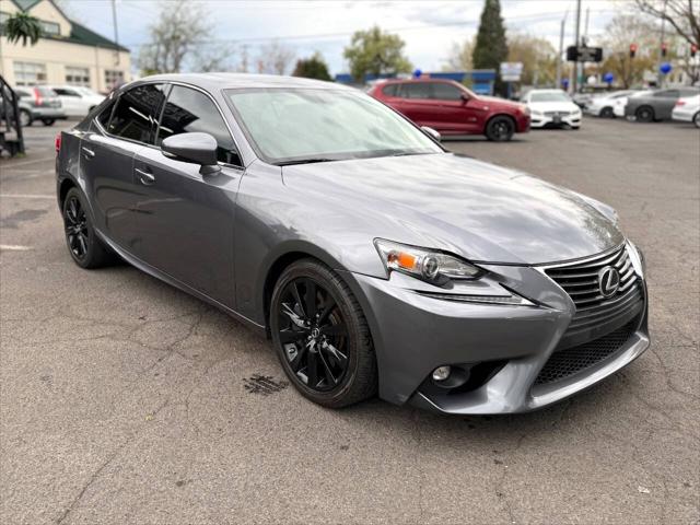 2016 Lexus IS 200t Base 4dr Sedan