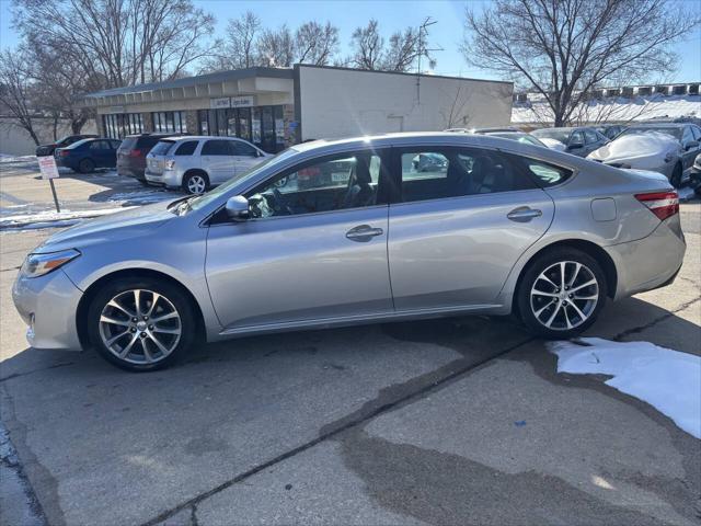 2015 Toyota Avalon XLE 4dr Sedan