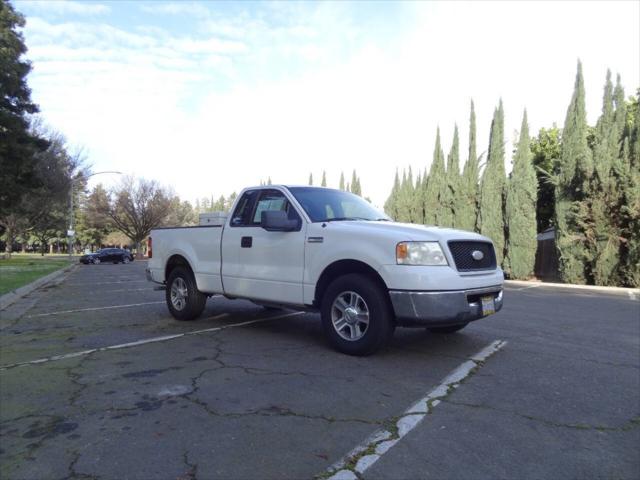 2006 Ford F-150 XLT 2dr Regular Cab Styleside 6.5 ft. SB