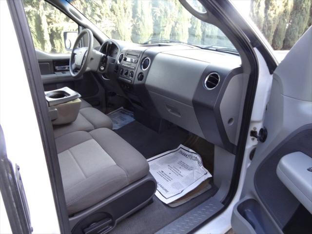 2006 Ford F-150 XLT 2dr Regular Cab Styleside 6.5 ft. SB