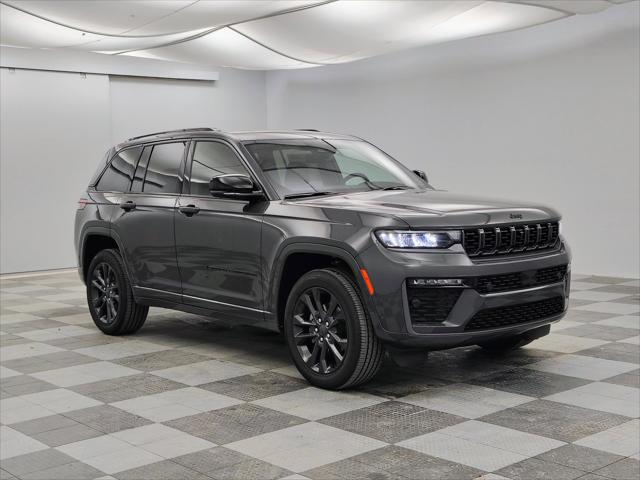 2026 Jeep Grand Cherokee GRAND CHEROKEE LIMITED RESERVE 4X4