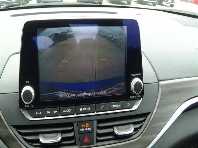 2025 Nissan Altima SV FWD