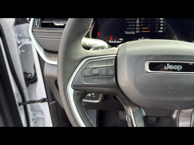 2026 Jeep Grand Cherokee Altitude 4x4